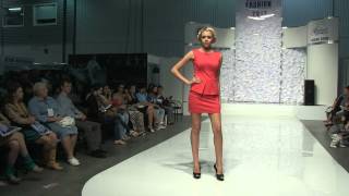 Показ торговых марок Angel Provocation и Poliit