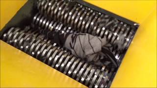 UNTHA RS40 shredder- cashmere/wool/packaging/plastic