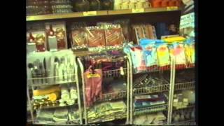 Прогулка по универмагу "Уфа". май 1995 года