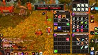 LvL 19 hunter twink PvP. WOTLK (PWNING A LVL 52 WARRIOR)