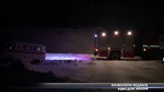 Рятувальники тричі визволяли медиків зі снігового замету