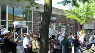 Union/Health Care Activist vs. Teabaggers: Change Drowns Out Doing Nothing - Murfreesboro, TN