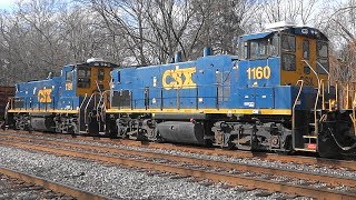 CSX Q372 Freight Train With Three EMD MP15 Switchers