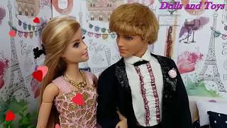 Barbie and Ken morning routine in bedroom. Barbie videos.