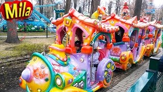 Паровоз Букашка ? Аттракцион в Парке ? Детская Песня