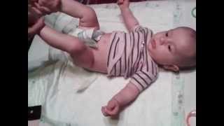 Массаж ножек и стоп для грудничка 1-5 месяцев (Massage legs and feet for infants 1-5 months)