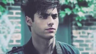 Alec Lightwood | Talk dirty;