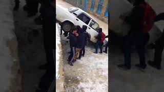 ВАЗ ЗАСКОЧИЛ В ШКОЛУ - СЛУЧАЙ В С. КУЛИ 30 НОЯБРЯ 2017
