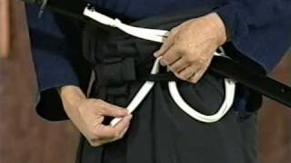 Introduction to Iaido, part 3: Wearing the sword