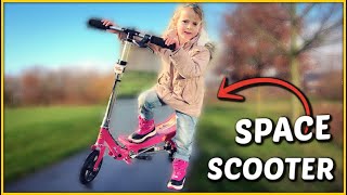 SPELEN MET HAAR NiEUWE SPACE SCOOTER ? | Bellinga Vlog #1620