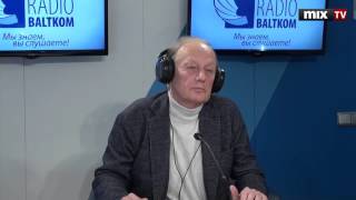 Российский писатель-сатирик, юморист, актер Михаил Задорнов в программе "Зеленая лампа"