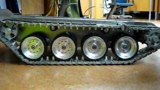 Strv 103 1:6, running gear