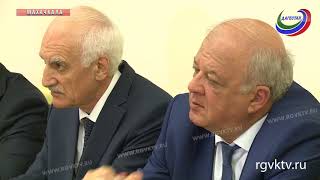 Премьер Дагестана встретился с губернатором Костромской области