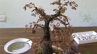 Бонсай  Денежное дерево из бисера своими руками   часть 1