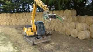 Stacking straw at Walling Contracting