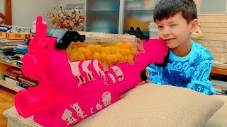 NERF ЧЕЛЛЕНДЖ - Денис играет против Мамы