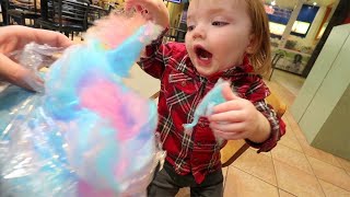 DADDY NiKO DATE!! Surprising Baby Bear! new toys, hide n seek, indoor play park and arcade with Dad!