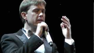 Олег Погудин "Темнеет дорога приморского сада...."