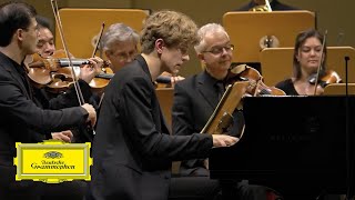 Jan Lisiecki – Beethoven: Piano Concerto No. 2: III. Rondo. Molto allegro