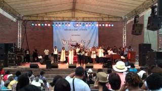 Kim Burrell - Watch Me Praise Him (I Don't Know What You've