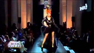 Mylène Farmer - Défilé Haute Couture By Jean Paul Gaultier 06/07/2011