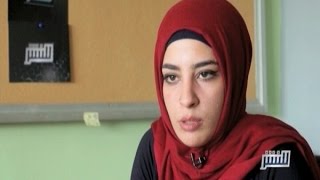 للنشر - إمرأة تدير منزلها للجنس الجماعي