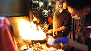Taiwanese street food - Super Fire Noodle Man in the night market