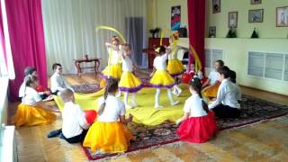 Очень красивый, трогательный танец "Не отнимайте солнце у детей"