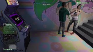 GTA 5 Winning a Princess Robot Bubblegum Plushie on Shiny Wasabi Kitty Claw Machine
