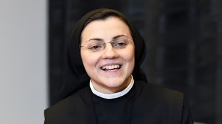 シスター・クリスティーナ Sister Cristina 来日インタビュー! オーディション番組に出場したきっかけは? Sister Cristina Interview in Japan