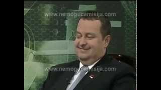 Телеведущая в прям эфире без трусов!!! TV presenter without panties