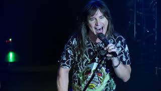 Adrián Barilari - Cenizas en el viento (DVD "13-12-13")
