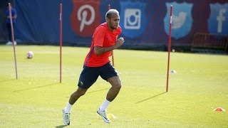 FC Barcelona training session: Neymar Jr returns to training