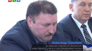 Сироты есть — квартир нет