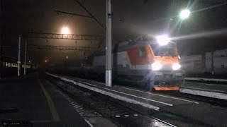 РЖД ЭП20-032 с поездом Москва - Новороссийск