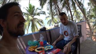 Goa Vlog 82. Завтрак на Гоа, Какой на вкус кит кат в Индии, несладкая папая, печенье с шоколадом