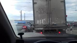 Чурилово. Переезд. Яндекс такси. Обгон на переезде. Самый умный