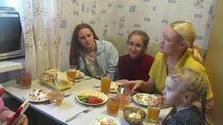 Первый день в деревенской школе.У тещи день рожденья.Деревенский блокнот.74.