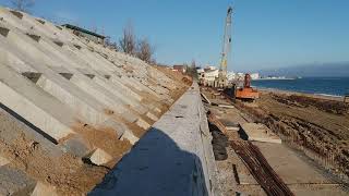 Оползень и берегоукрепление в Черноморске. Январь 2018. Одесса и область. Море берет своё! Крушение