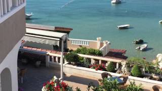 Duće - Omiš - Kroatien / Blick auf den Sandstrand