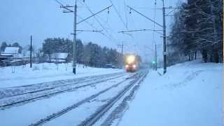 В снежное утро 2ЭС10-039