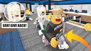 STEALING FROM THE MURDERER! (Roblox Murder Mystery 2)