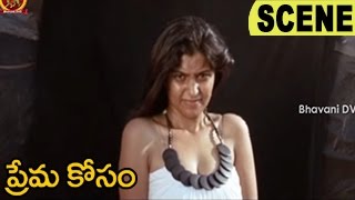 Kidnappers Prepares Girls For Auction In Goa || Premakosam Movie Scenes