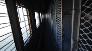 "Столыпинский" вагон для перевозки заключенных изнутри