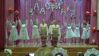 Моя Россия (У моей России длинные косички...)