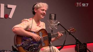 Laura Marling - Daisy