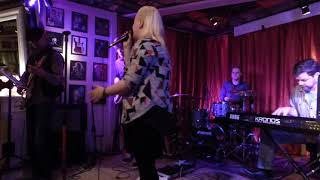 Jule Werner Band   abseits der gleise   4 31