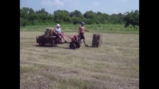 Транспортировка тюков с поля ( самодельный пресс )