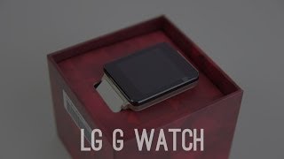 LG G Watch (White/Gold) Unboxing, Initial Setup and Android Wear OS Walkthrough!