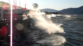 Lago Maggiore in tempesta 24 Dic 2011